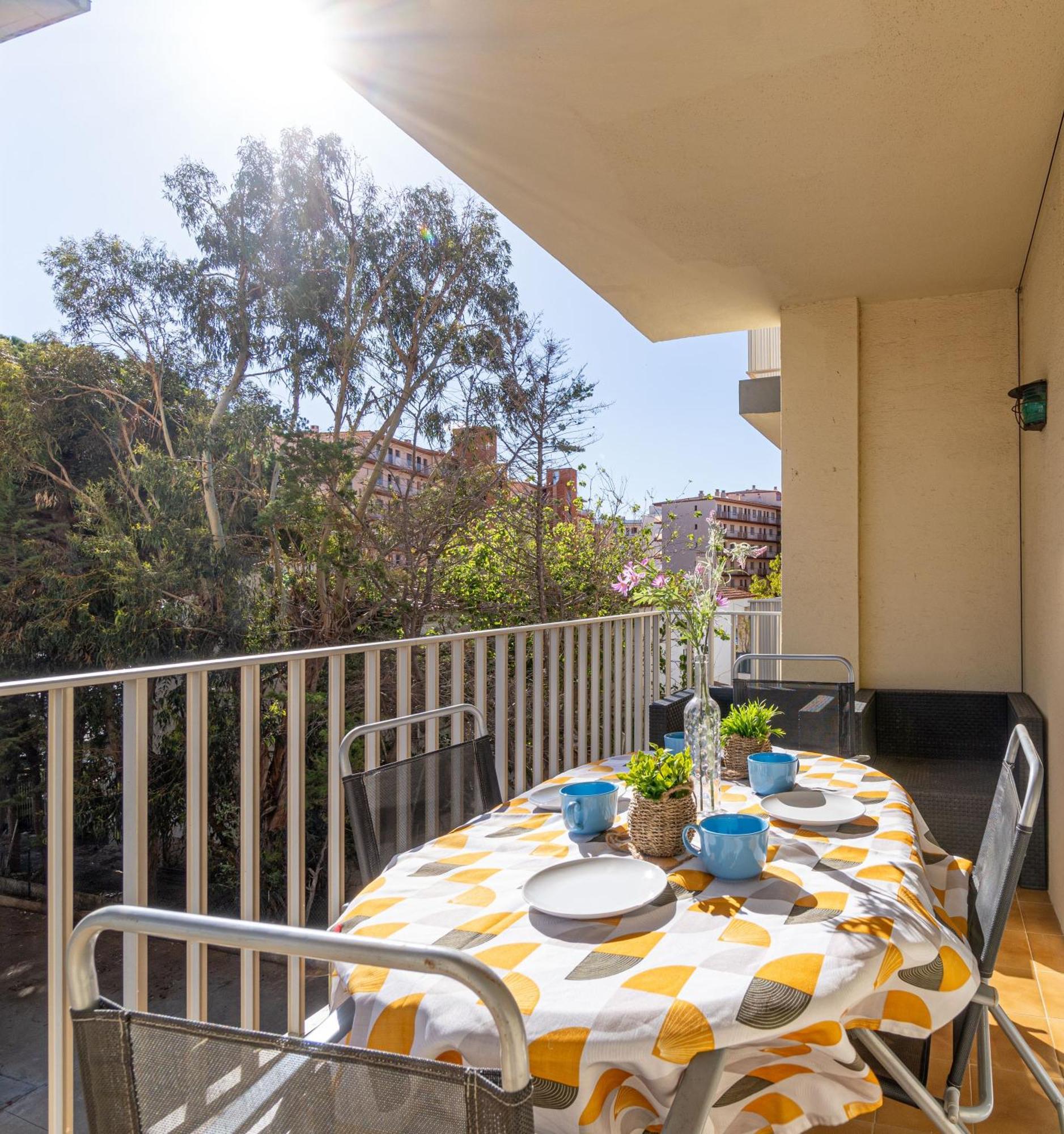 Est1-Spaciouss Appartment In The Beach, Bbq, Downtonwn, Parking, Fast Wifi Fibre Ρόζες Εξωτερικό φωτογραφία